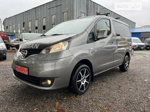 Серый Ниссан NV200, объемом двигателя 1.5 л и пробегом 180 тыс. км за 10900 $, фото 1 на Automoto.ua