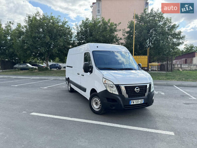 Білий Ніссан NV400, об'ємом двигуна 2.3 л та пробігом 180 тис. км за 18800 $, фото 1 на Automoto.ua
