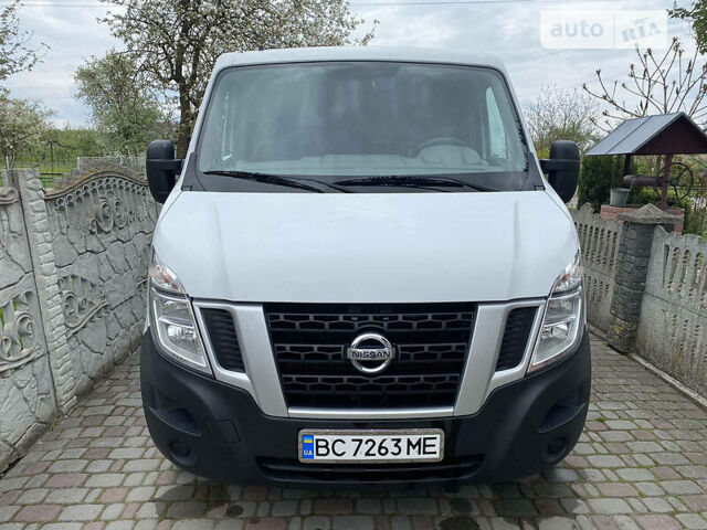 Белый Ниссан NV400, объемом двигателя 2.3 л и пробегом 237 тыс. км за 13700 $, фото 1 на Automoto.ua