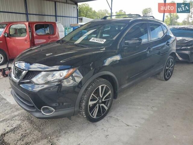 Чорний Ніссан Rogue Sport, об'ємом двигуна 2 л та пробігом 131 тис. км за 2100 $, фото 1 на Automoto.ua