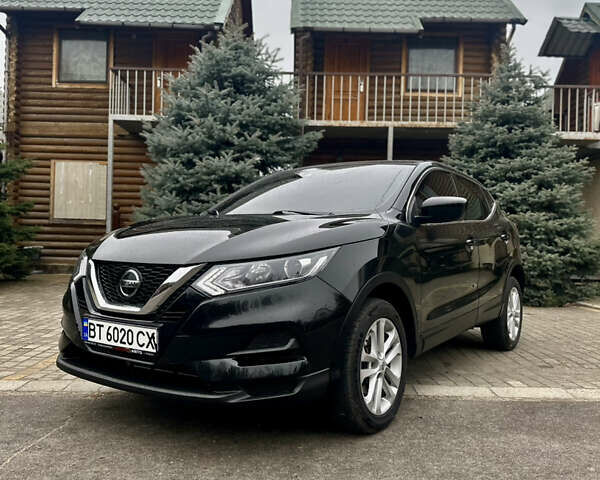 Чорний Ніссан Rogue Sport, об'ємом двигуна 2 л та пробігом 145 тис. км за 16999 $, фото 1 на Automoto.ua