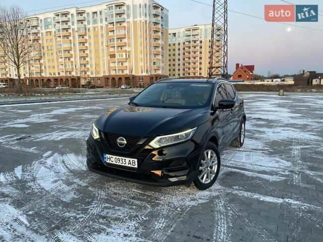 Черный Ниссан Rogue Sport, объемом двигателя 2 л и пробегом 83 тыс. км за 17350 $, фото 1 на Automoto.ua