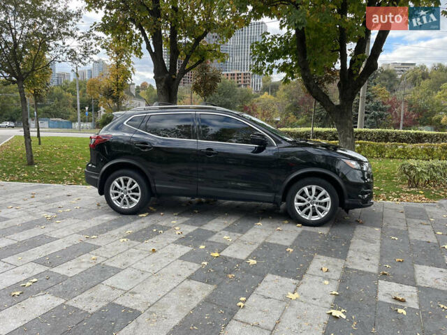 Черный Ниссан Rogue Sport, объемом двигателя 2 л и пробегом 84 тыс. км за 17300 $, фото 1 на Automoto.ua