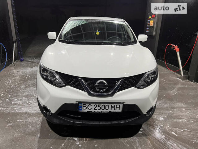 Ніссан Rogue Sport, об'ємом двигуна 2 л та пробігом 120 тис. км за 16300 $, фото 1 на Automoto.ua