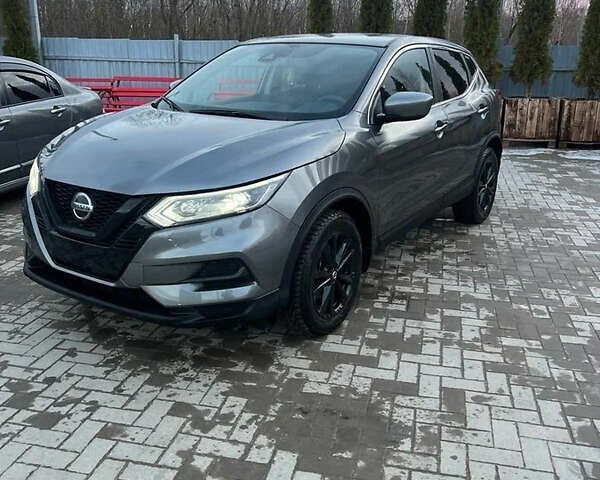 Сірий Ніссан Rogue Sport, об'ємом двигуна 2 л та пробігом 133 тис. км за 11000 $, фото 1 на Automoto.ua