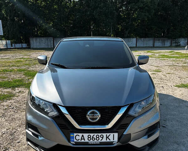 Серый Ниссан Rogue Sport, объемом двигателя 2 л и пробегом 53 тыс. км за 17799 $, фото 1 на Automoto.ua
