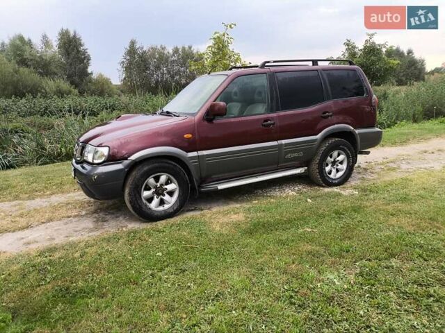 Красный Ниссан Terrano II, объемом двигателя 3 л и пробегом 274 тыс. км за 4300 $, фото 1 на Automoto.ua