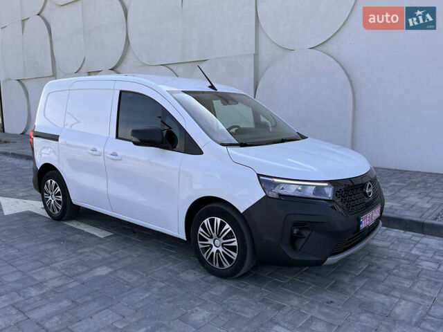 Белый Ниссан Townstar Van, объемом двигателя 0 л и пробегом 62 тыс. км за 23406 $, фото 1 на Automoto.ua