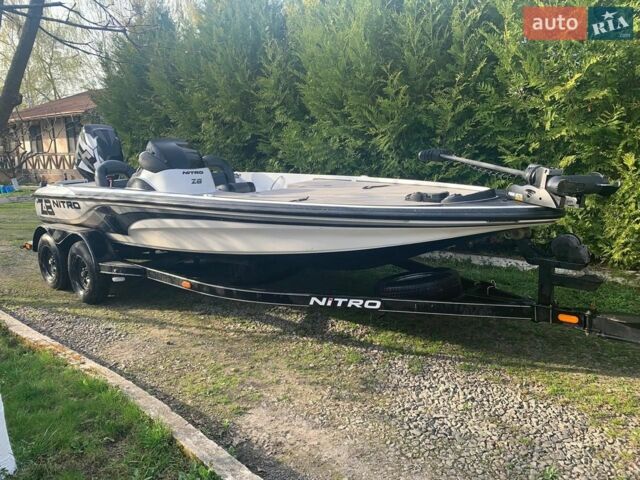 Білий Нітро Z, об'ємом двигуна 3 л та пробігом 0 тис. км за 32000 $, фото 1 на Automoto.ua