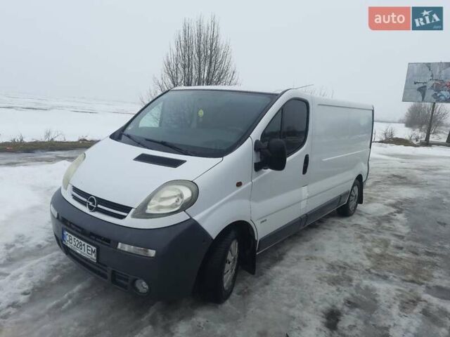 Белый Опель Агила, объемом двигателя 2.5 л и пробегом 328 тыс. км за 7000 $, фото 1 на Automoto.ua