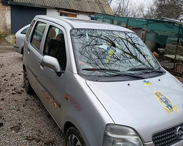 Серый Опель Агила, объемом двигателя 1 л и пробегом 172 тыс. км за 3500 $, фото 1 на Automoto.ua