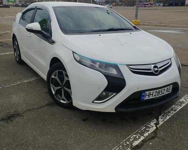 Білий Опель Ампера, об'ємом двигуна 1.4 л та пробігом 200 тис. км за 9800 $, фото 1 на Automoto.ua