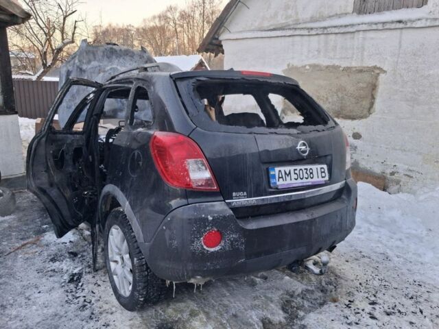 Черный Опель Антара, объемом двигателя 0 л и пробегом 220 тыс. км за 3000 $, фото 1 на Automoto.ua