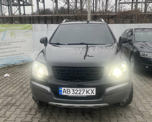 Черный Опель Антара, объемом двигателя 1.99 л и пробегом 240 тыс. км за 6700 $, фото 1 на Automoto.ua