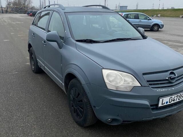 Сірий Опель Антара, об'ємом двигуна 2 л та пробігом 199 тис. км за 3800 $, фото 1 на Automoto.ua