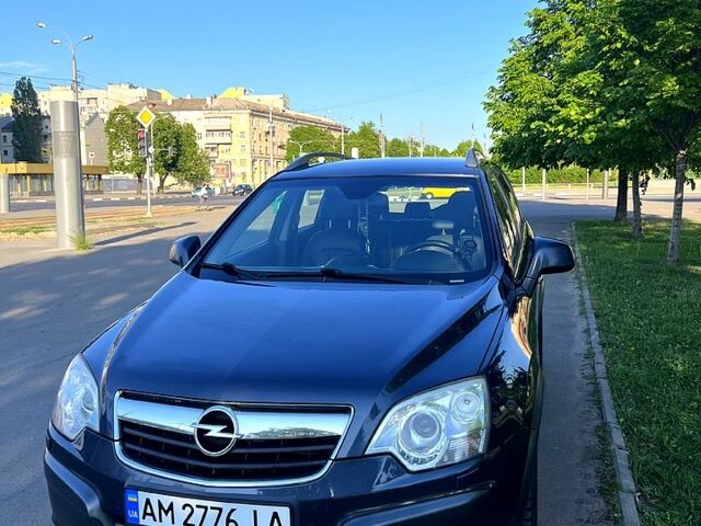 Серый Опель Антара, объемом двигателя 2 л и пробегом 230 тыс. км за 9300 $, фото 1 на Automoto.ua