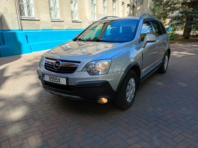 Сірий Опель Антара, об'ємом двигуна 2 л та пробігом 192 тис. км за 7850 $, фото 1 на Automoto.ua