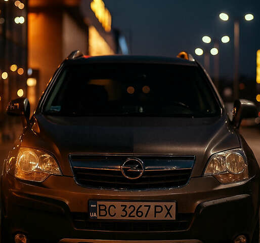 Серый Опель Антара, объемом двигателя 1.99 л и пробегом 218 тыс. км за 8600 $, фото 1 на Automoto.ua