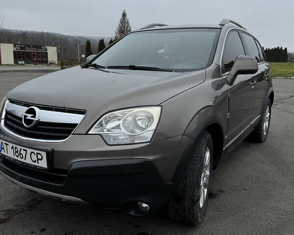 Серый Опель Антара, объемом двигателя 1.99 л и пробегом 207 тыс. км за 7700 $, фото 1 на Automoto.ua