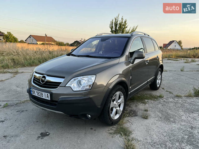 Сірий Опель Антара, об'ємом двигуна 2 л та пробігом 168 тис. км за 9200 $, фото 1 на Automoto.ua