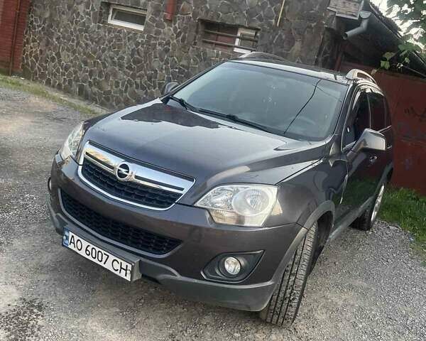 Сірий Опель Антара, об'ємом двигуна 2.2 л та пробігом 170 тис. км за 9900 $, фото 1 на Automoto.ua