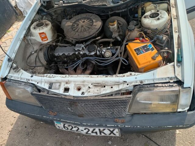 Білий Опель Аскона, об'ємом двигуна 0 л та пробігом 200 тис. км за 701 $, фото 1 на Automoto.ua