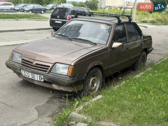 Коричневий Опель Аскона, об'ємом двигуна 1.6 л та пробігом 280 тис. км за 350 $, фото 1 на Automoto.ua