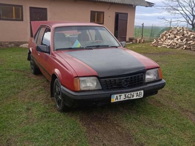 Красный Опель Аскона, объемом двигателя 1.6 л и пробегом 300 тыс. км за 650 $, фото 1 на Automoto.ua