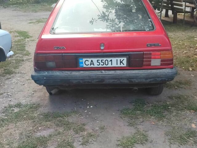 Красный Опель Аскона, объемом двигателя 2 л и пробегом 30 тыс. км за 639 $, фото 1 на Automoto.ua