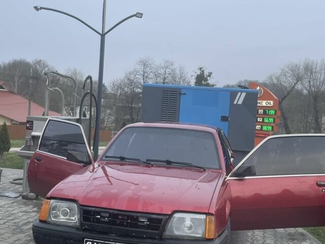 Червоний Опель Аскона, об'ємом двигуна 1.6 л та пробігом 10 тис. км за 850 $, фото 1 на Automoto.ua