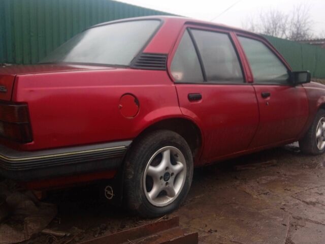 Червоний Опель Аскона, об'ємом двигуна 0 л та пробігом 300 тис. км за 650 $, фото 1 на Automoto.ua