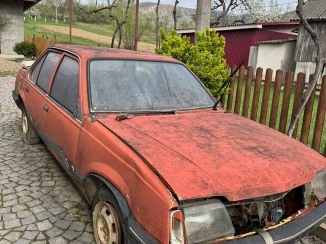 Жовтий Опель Аскона, об'ємом двигуна 0 л та пробігом 200 тис. км за 600 $, фото 1 на Automoto.ua