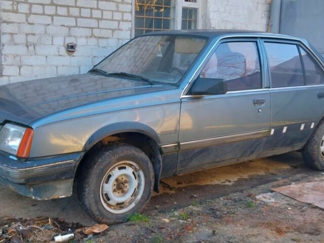Сірий Опель Аскона, об'ємом двигуна 1.6 л та пробігом 270 тис. км за 500 $, фото 1 на Automoto.ua