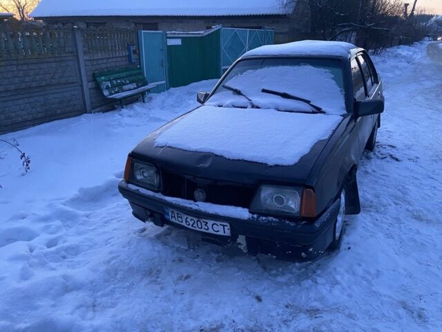 Сірий Опель Аскона, об'ємом двигуна 1.8 л та пробігом 2 тис. км за 465 $, фото 1 на Automoto.ua