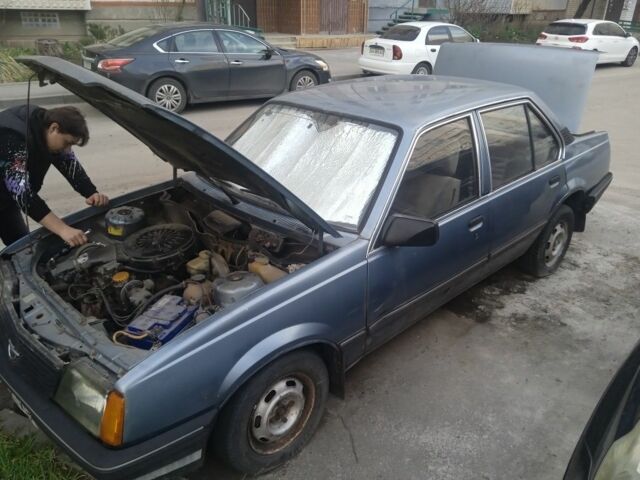 Синій Опель Аскона, об'ємом двигуна 1.6 л та пробігом 200 тис. км за 550 $, фото 1 на Automoto.ua