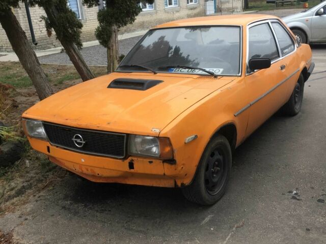 Оранжевый Опель Аскона, объемом двигателя 2 л и пробегом 50 тыс. км за 1299 $, фото 1 на Automoto.ua