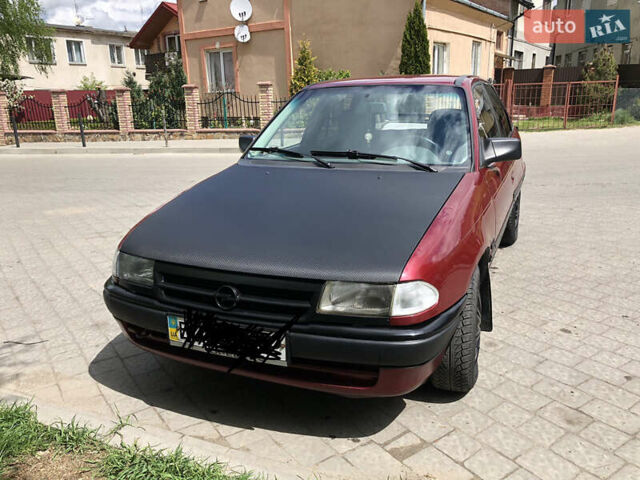 Червоний Опель Астра Ф, об'ємом двигуна 1.6 л та пробігом 332 тис. км за 2100 $, фото 1 на Automoto.ua