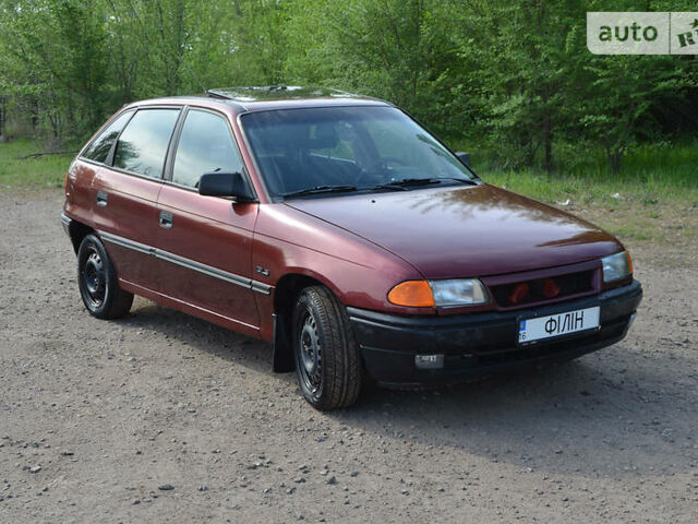 Опель Астра Ф, об'ємом двигуна 1.8 л та пробігом 300 тис. км за 2500 $, фото 1 на Automoto.ua