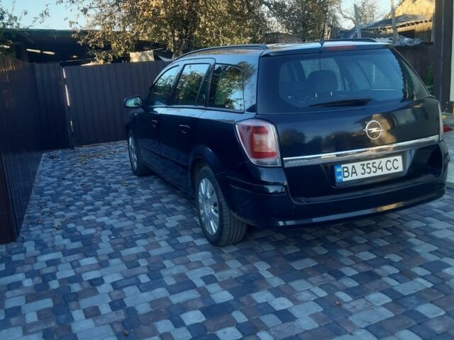 Чорний Опель Астра Н, об'ємом двигуна 1.6 л та пробігом 158 тис. км за 5100 $, фото 1 на Automoto.ua