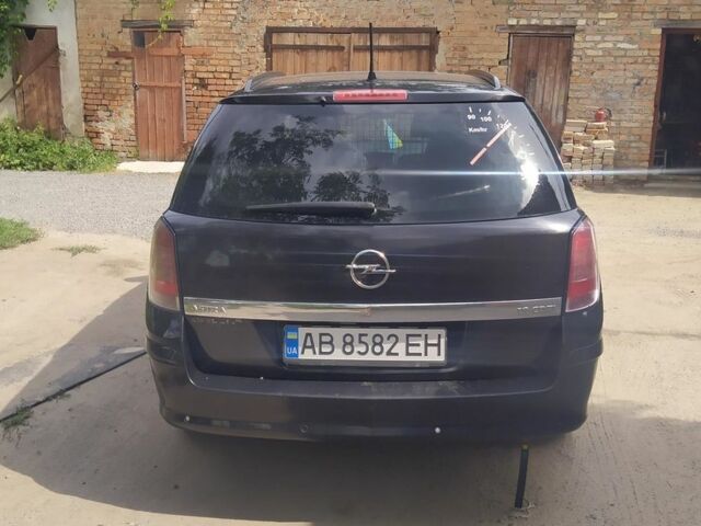 Чорний Опель Астра Н, об'ємом двигуна 1.9 л та пробігом 226 тис. км за 6500 $, фото 1 на Automoto.ua