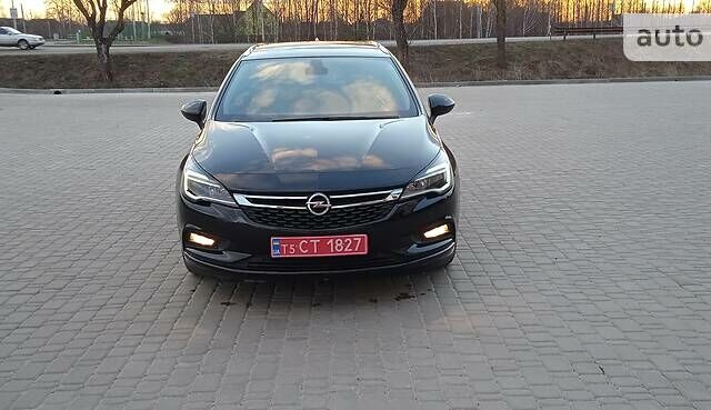 Чорний Опель Астра К, об'ємом двигуна 0 л та пробігом 181 тис. км за 9550 $, фото 1 на Automoto.ua