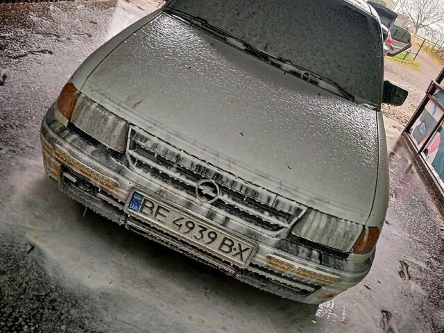 Білий Опель Астра, об'ємом двигуна 1.4 л та пробігом 510 тис. км за 2000 $, фото 1 на Automoto.ua