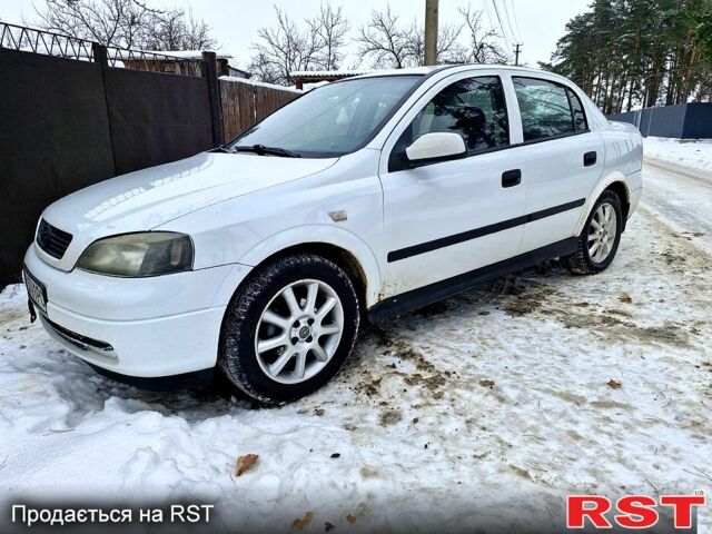 Білий Опель Астра, об'ємом двигуна 1.4 л та пробігом 370 тис. км за 2400 $, фото 1 на Automoto.ua