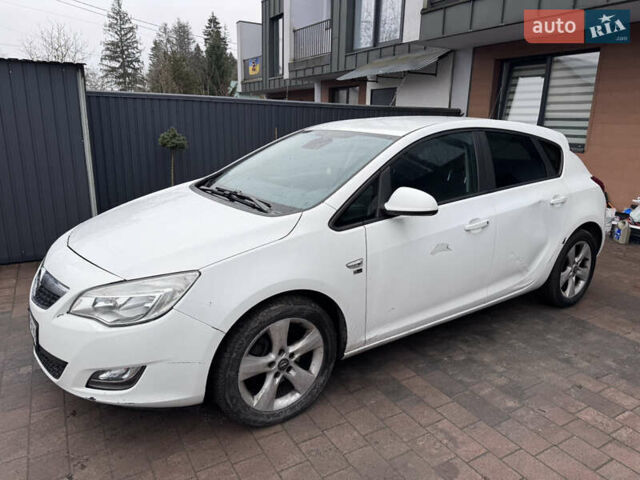 Білий Опель Астра, об'ємом двигуна 1.96 л та пробігом 310 тис. км за 7000 $, фото 1 на Automoto.ua