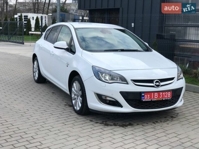 Білий Опель Астра, об'ємом двигуна 1.6 л та пробігом 120 тис. км за 9790 $, фото 1 на Automoto.ua