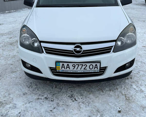 Білий Опель Астра, об'ємом двигуна 1.6 л та пробігом 193 тис. км за 6800 $, фото 1 на Automoto.ua