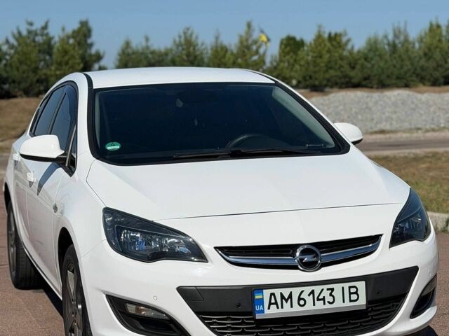 Білий Опель Астра, об'ємом двигуна 1.7 л та пробігом 242 тис. км за 8200 $, фото 1 на Automoto.ua