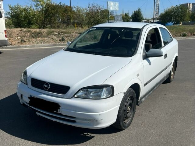Белый Опель Астра, объемом двигателя 1.7 л и пробегом 3 тыс. км за 1300 $, фото 1 на Automoto.ua