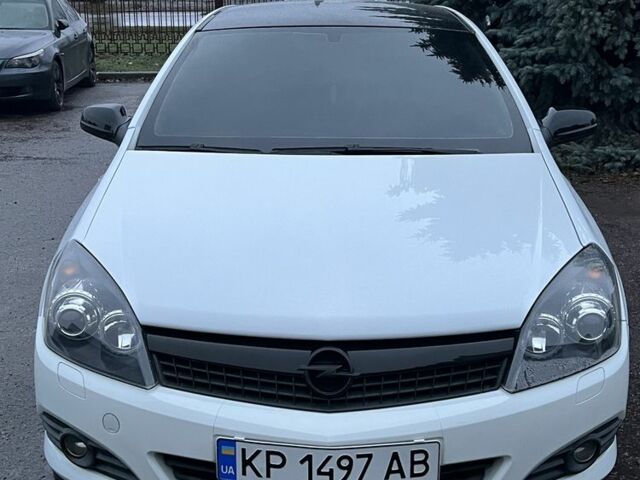 Белый Опель Астра, объемом двигателя 1.4 л и пробегом 212 тыс. км за 4700 $, фото 1 на Automoto.ua