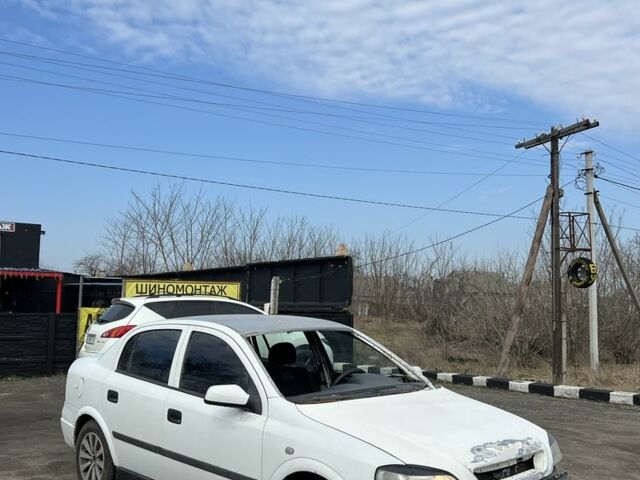 Белый Опель Астра, объемом двигателя 1.6 л и пробегом 250 тыс. км за 1300 $, фото 1 на Automoto.ua